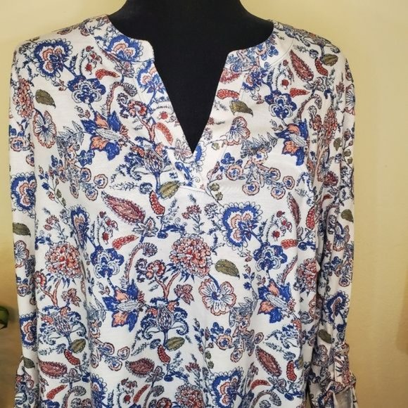 Croft & Barrow Women's Blouse, Floral Multi-colored, 1X - Picture 2 of 12